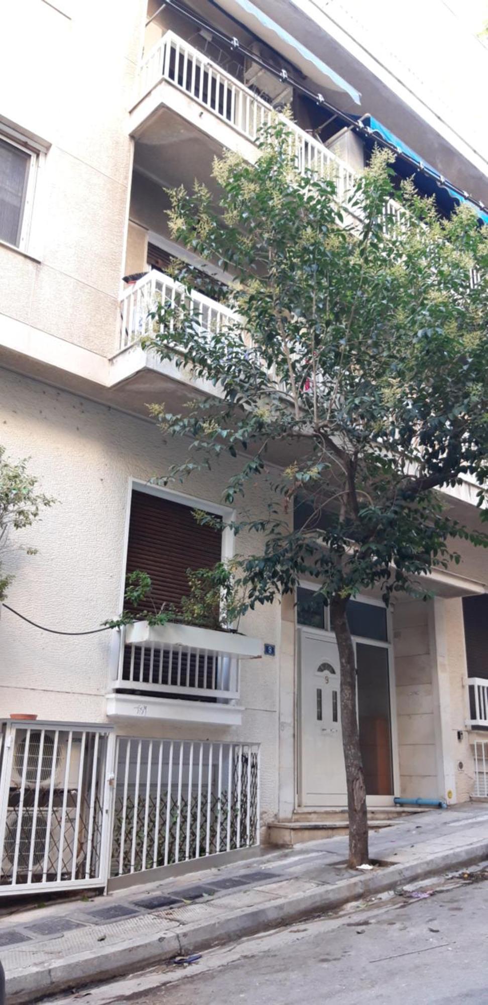 "Under The Olive Tree"- Beautiful Apartment In The Heart Of Atenas Exterior foto